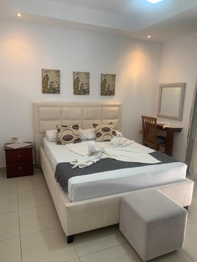 Hotel Soan Sarande Exterior photo