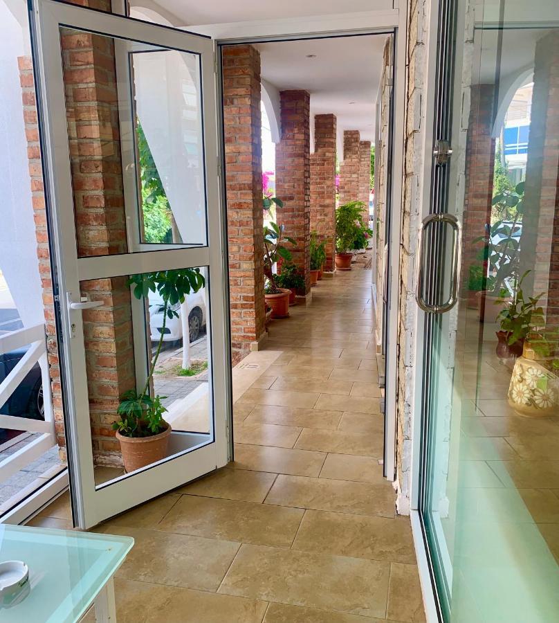 Hotel Soan Sarande Exterior photo