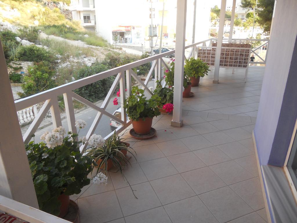 Hotel Soan Sarande Exterior photo
