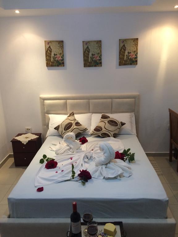Hotel Soan Sarande Exterior photo